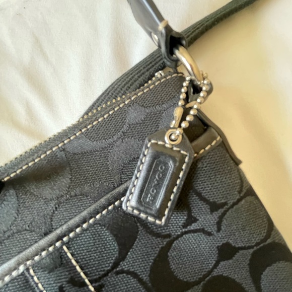 Coach Vintage Black Swingpack Crossbody Bag - Crossbody Bag - Picture 5 of 8